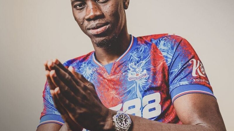 Ismaila Sarr à Crystal Palace, c’est officiel 