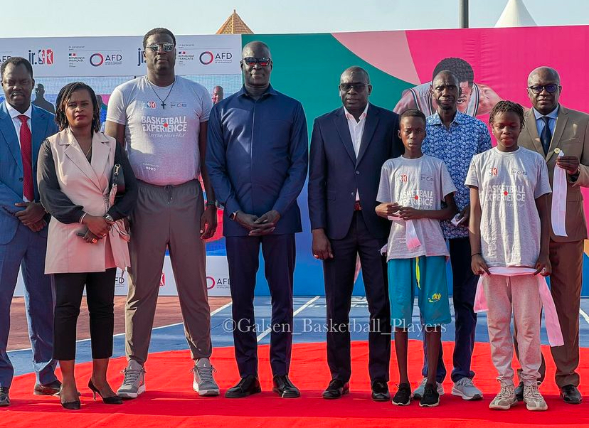 Guédiawaye : 2 terrains de basketball pour les jeunes grâce à NBA et l’AFD 